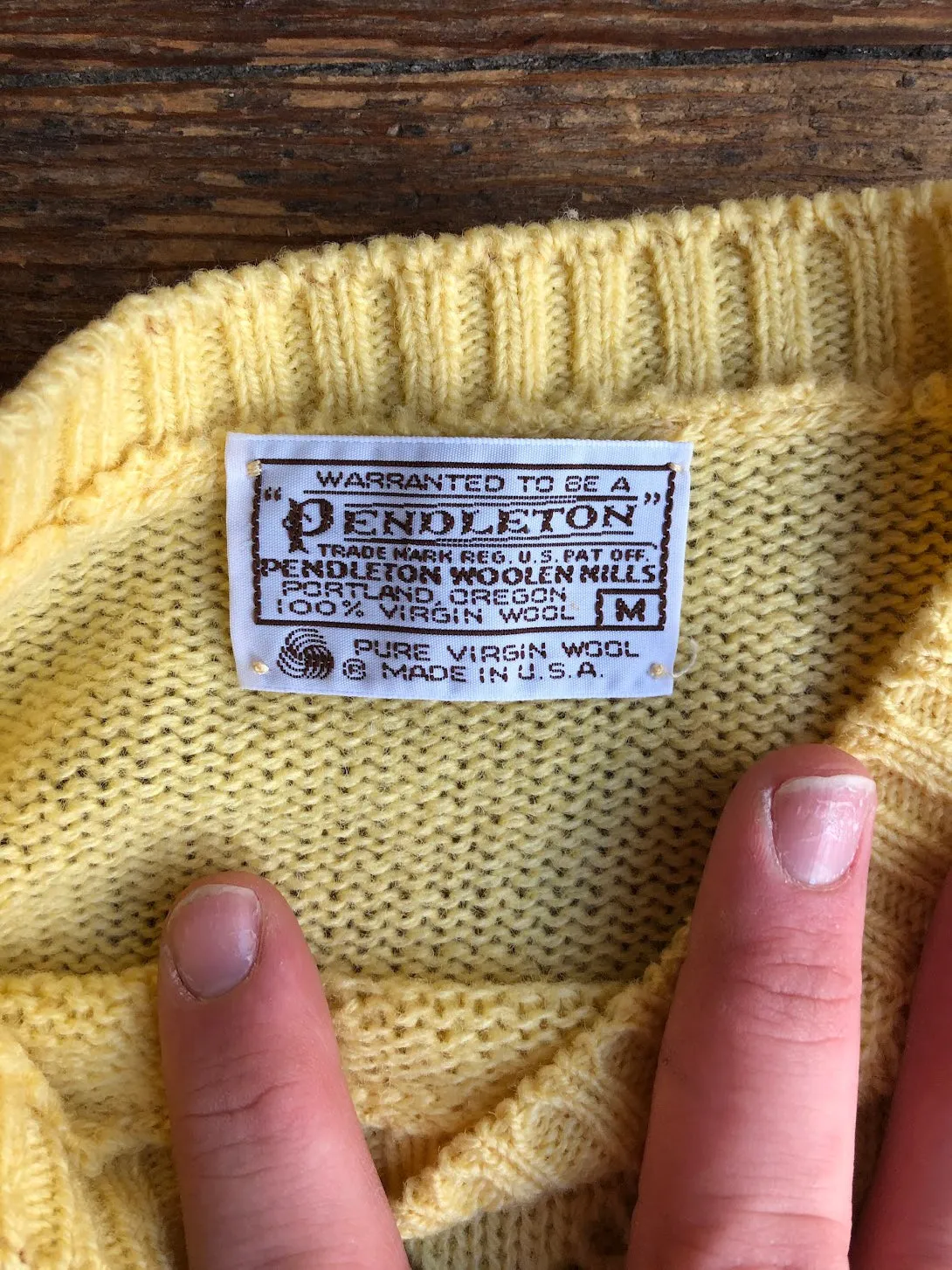 80s Pendleton Yellow Wool Sweater      M