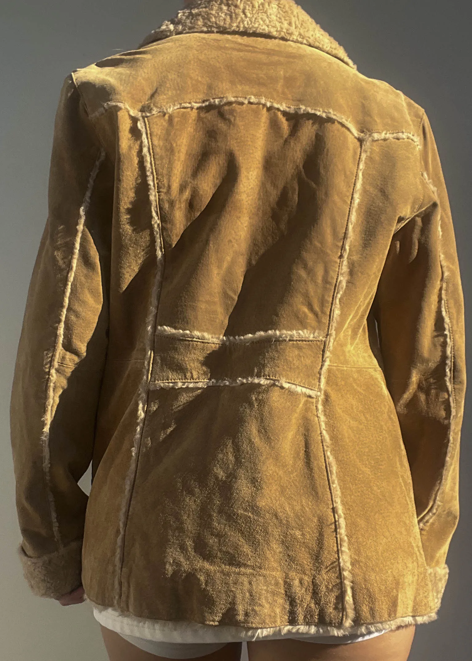 90's Tan Fuzzy Trim Coat (M)