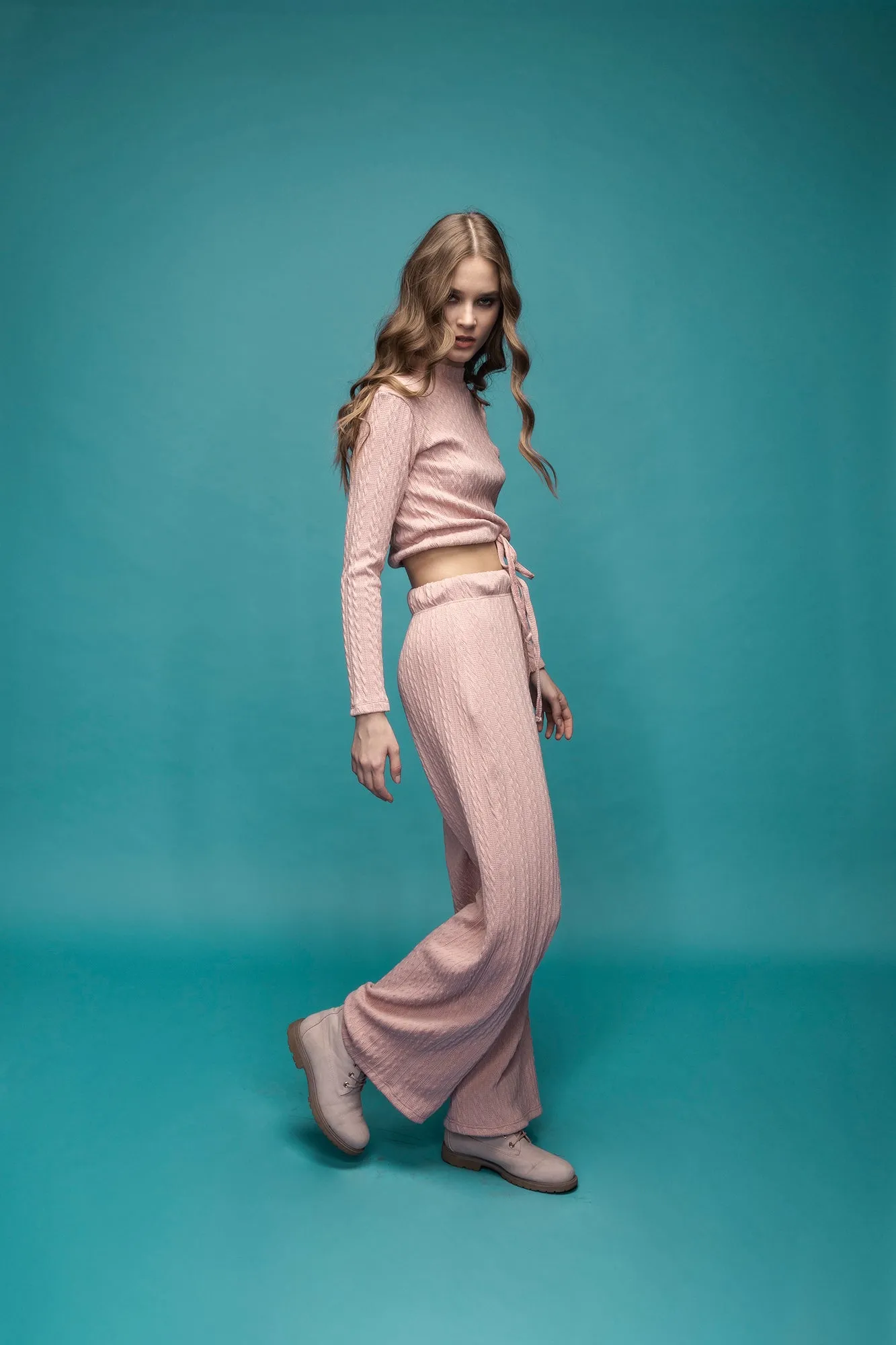 Alma Knit Pants and Cropped Top (pink)