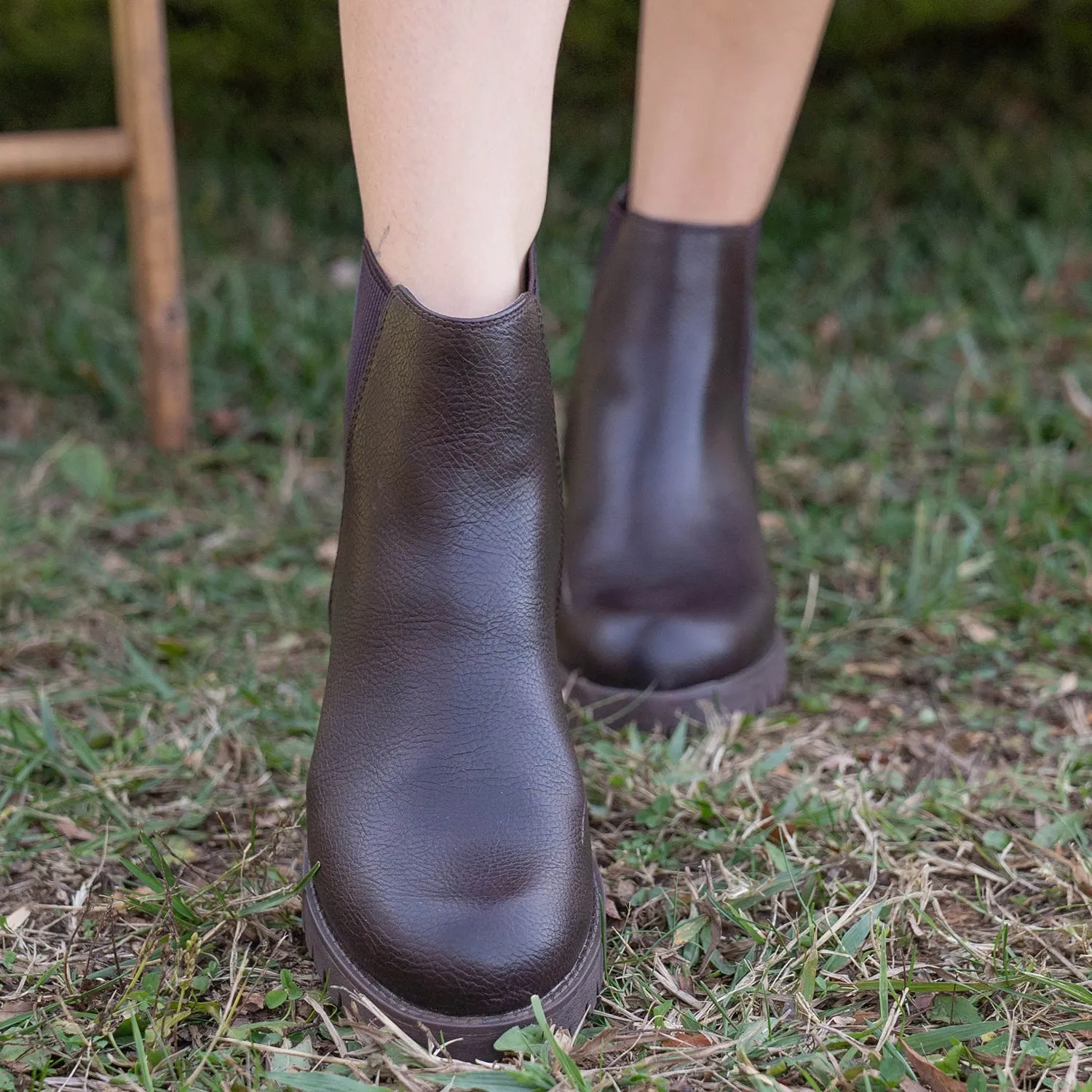 Aria Slip On Booties - Chocolate