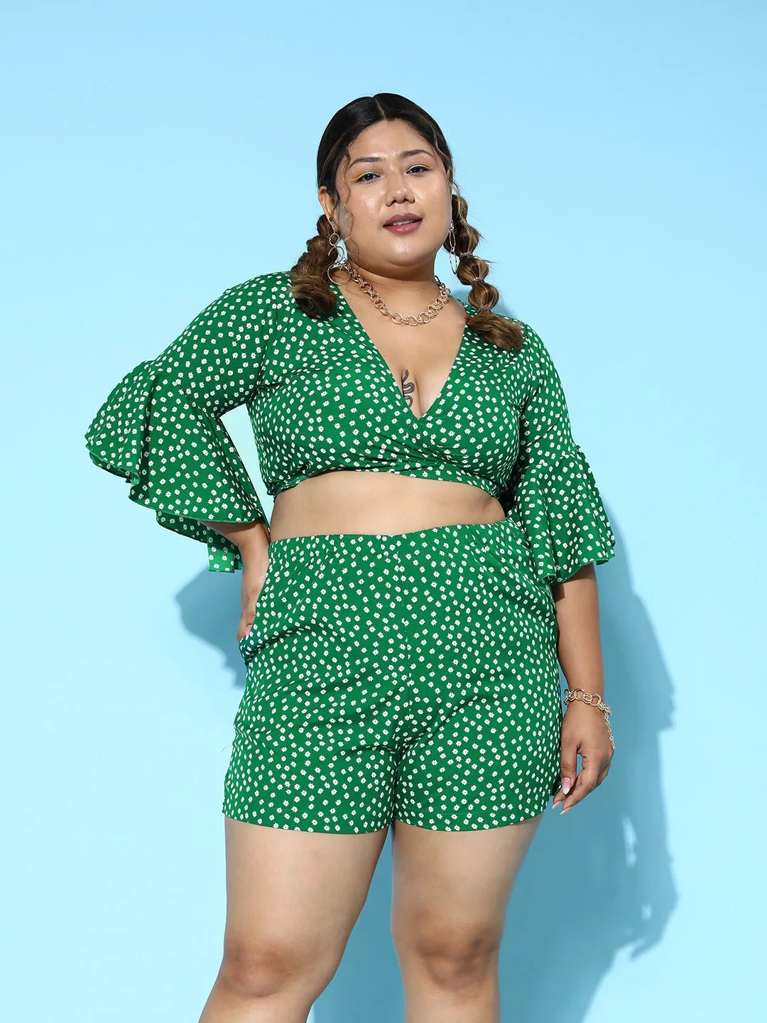 Berrylush Women Plus Size Green & White Ditsy Floral Printed V-Neck Waist Tie-Up Slip-On Top & Shorts Set