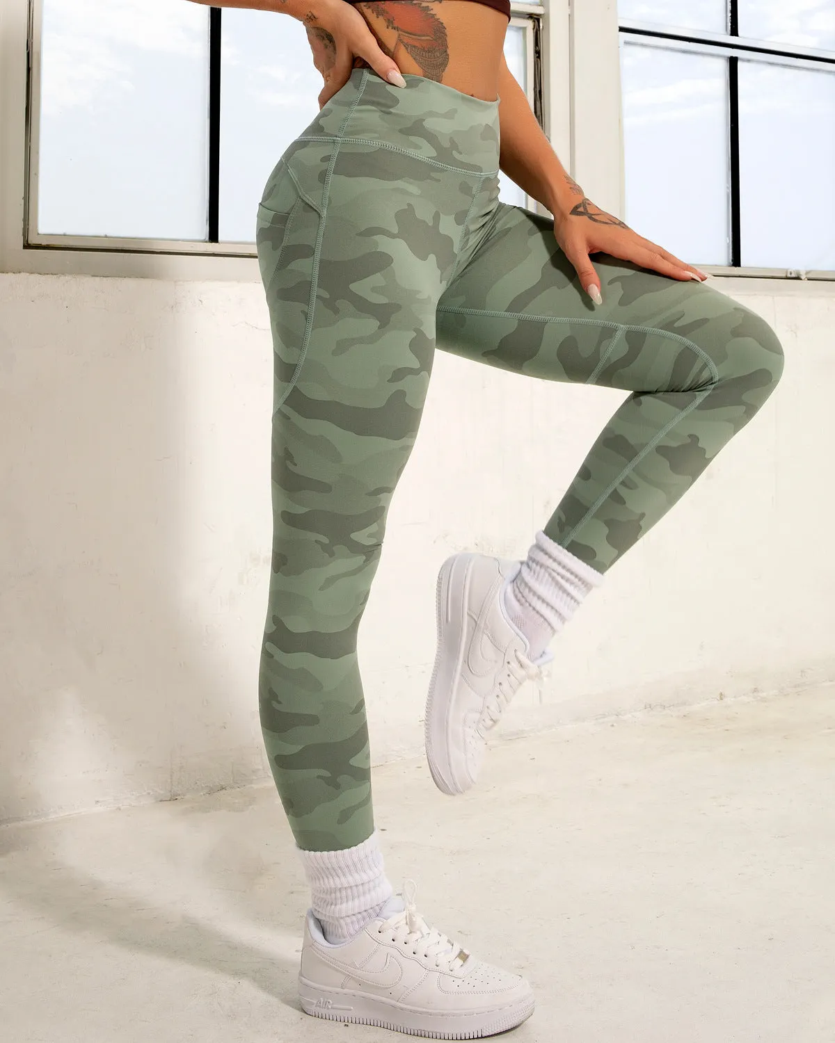 Butt Lifting Camouflage Women leggings