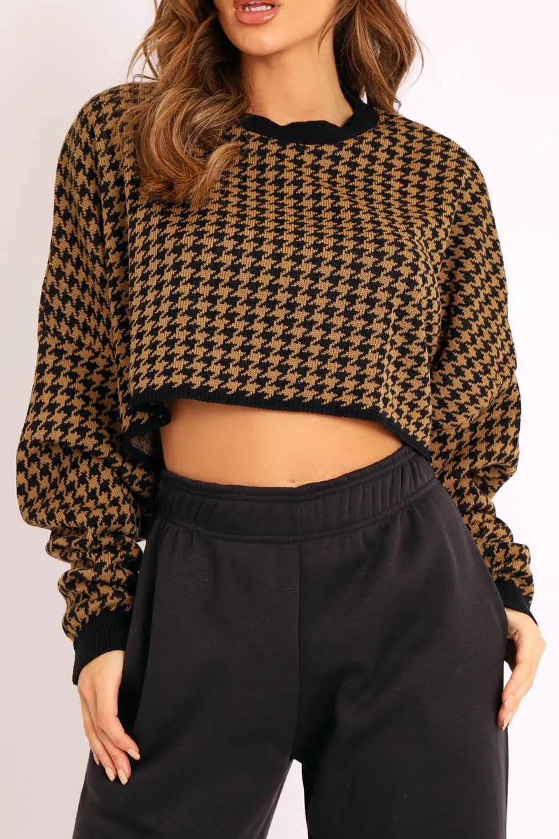 Camel Hounds Tooth Cropped Batwing Jumper - Lizy