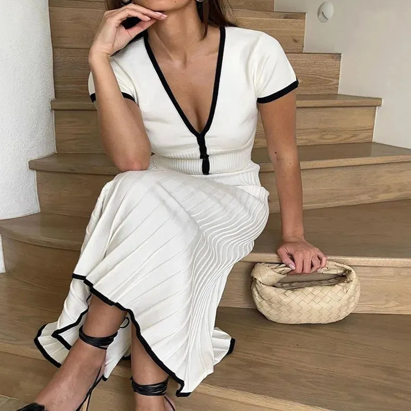 Deep V-neck Summer Crop Top with Pleated Skirt Matching Set