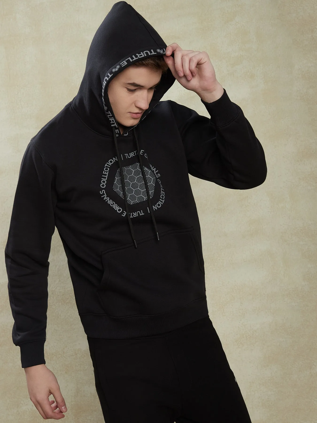 Knitted Black Printed Hoodie Full Sleeve Casual Sweatshirt