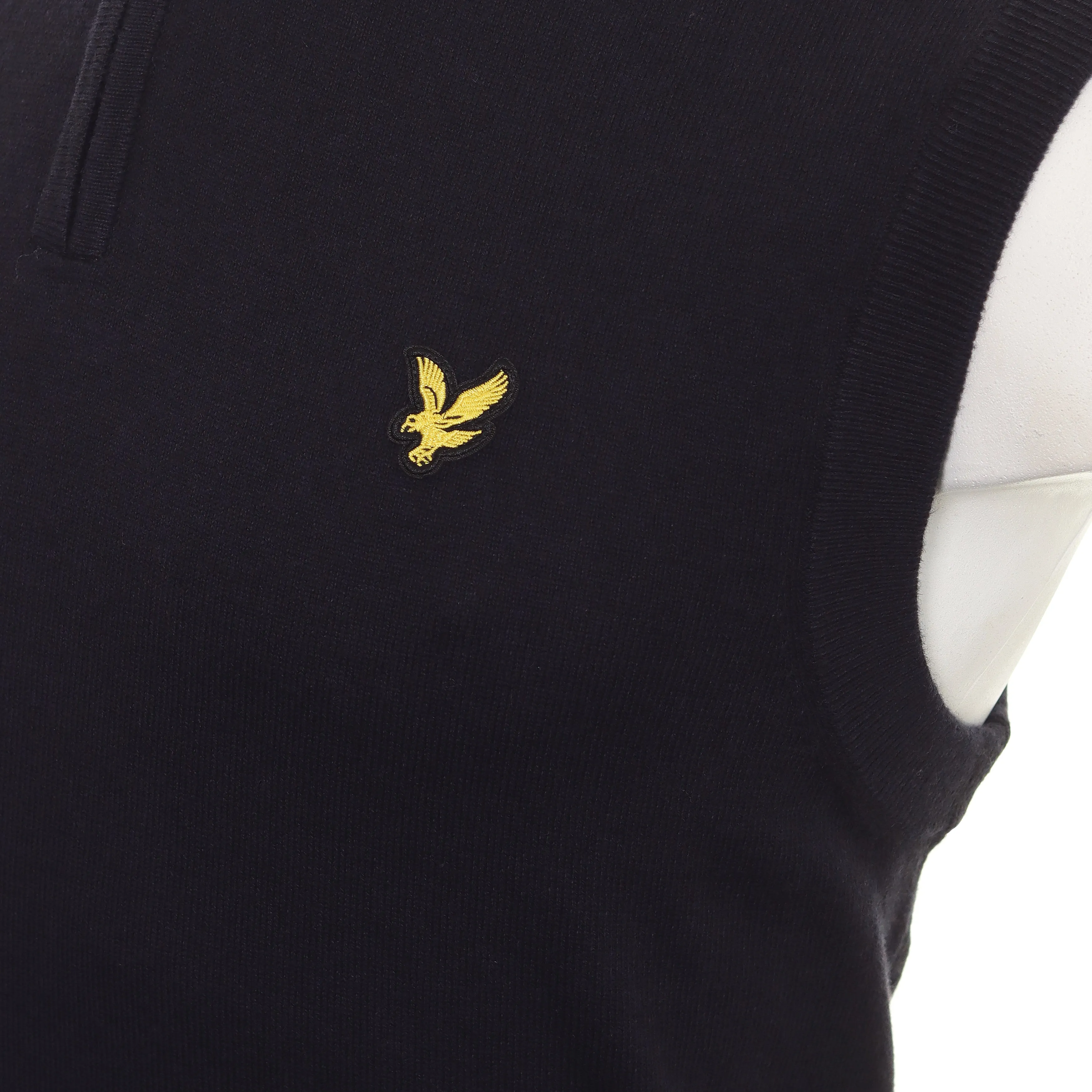 Lyle & Scott Golf Knitted 1/4 Zip Vest