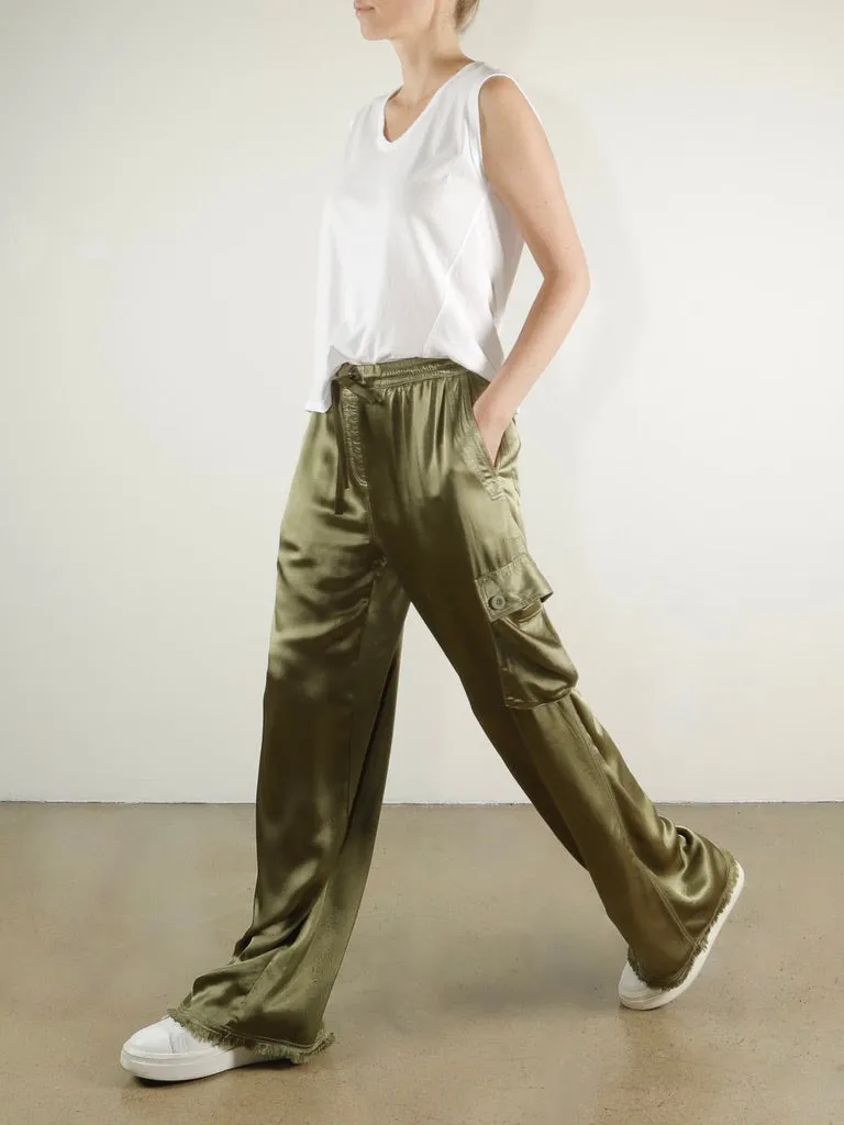 Mason Cargo Pant in Vintage Satin - Olive