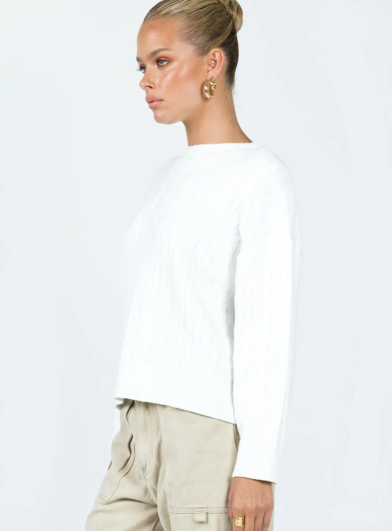 Mirotha Knit Sweater White