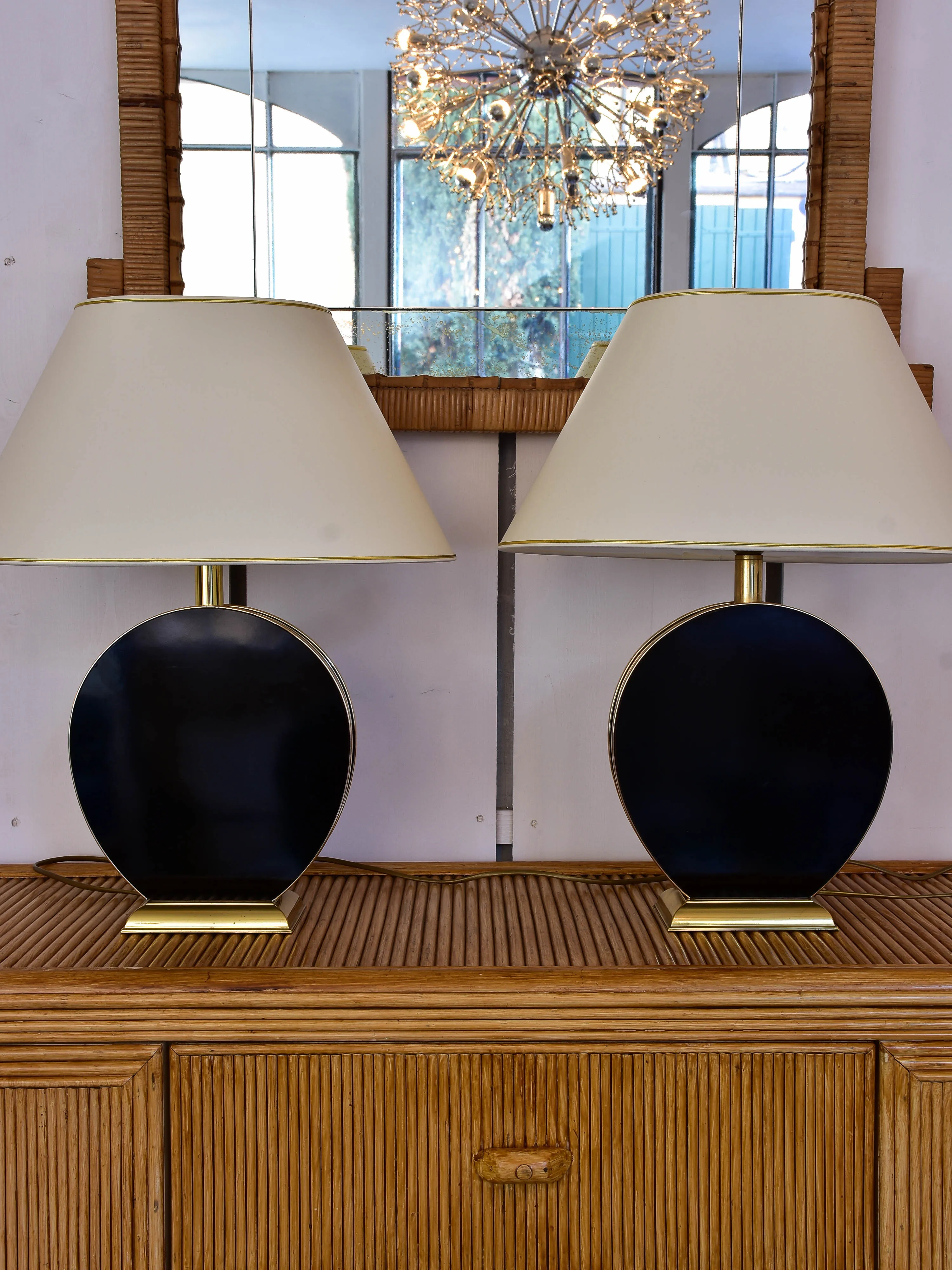 Pair of mid-century lamps with black base