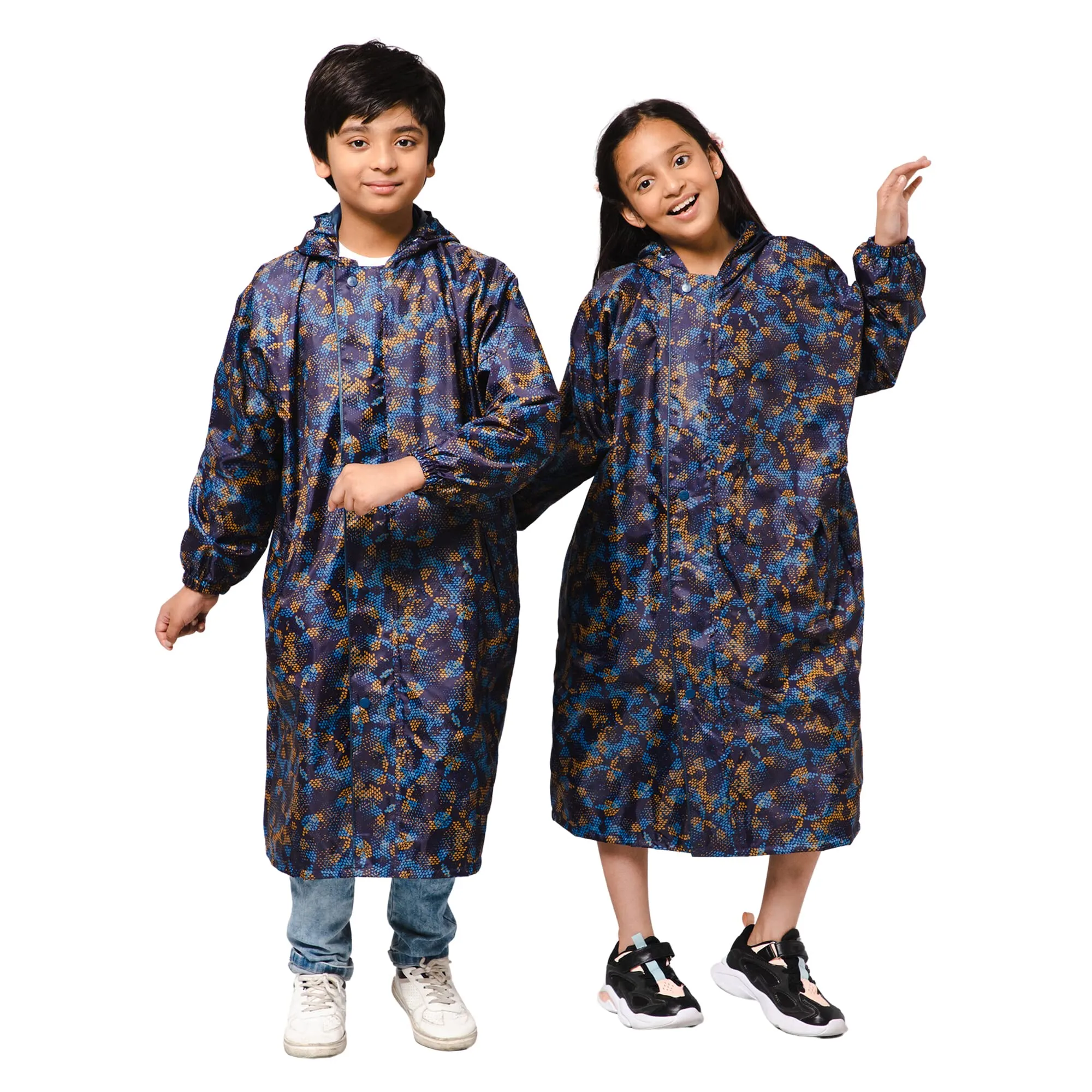 The Clownfish Splash Squad Series Kids Raincoat Waterproof Polyester Double Coating Reversible Longcoat with Hood and Reflector Logo at Back. Printed Plastic Pouch. Kid Age-13-14 years (Midnight Blue)