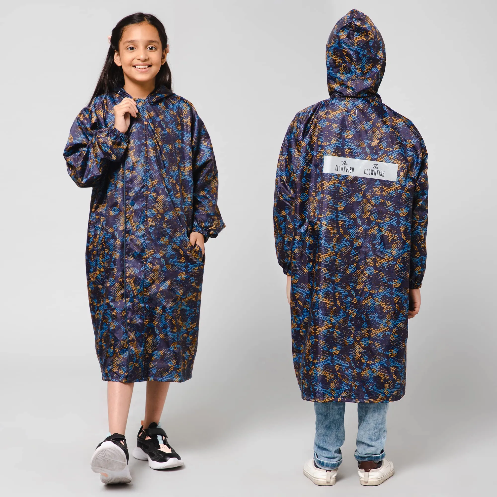 The Clownfish Splash Squad Series Kids Raincoat Waterproof Polyester Double Coating Reversible Longcoat with Hood and Reflector Logo at Back. Printed Plastic Pouch. Kid Age-13-14 years (Midnight Blue)